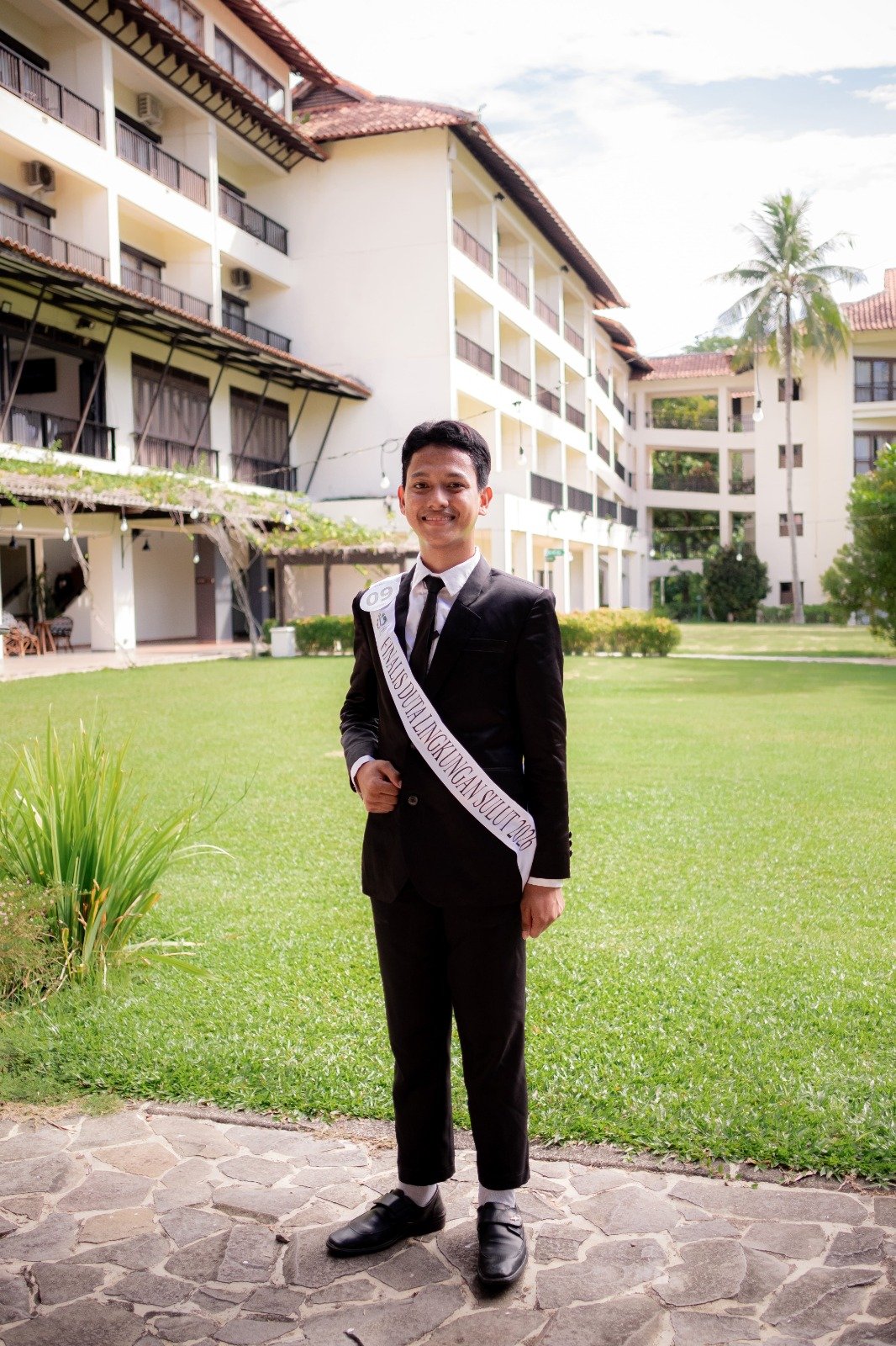 Riyan Siyalo - Manado